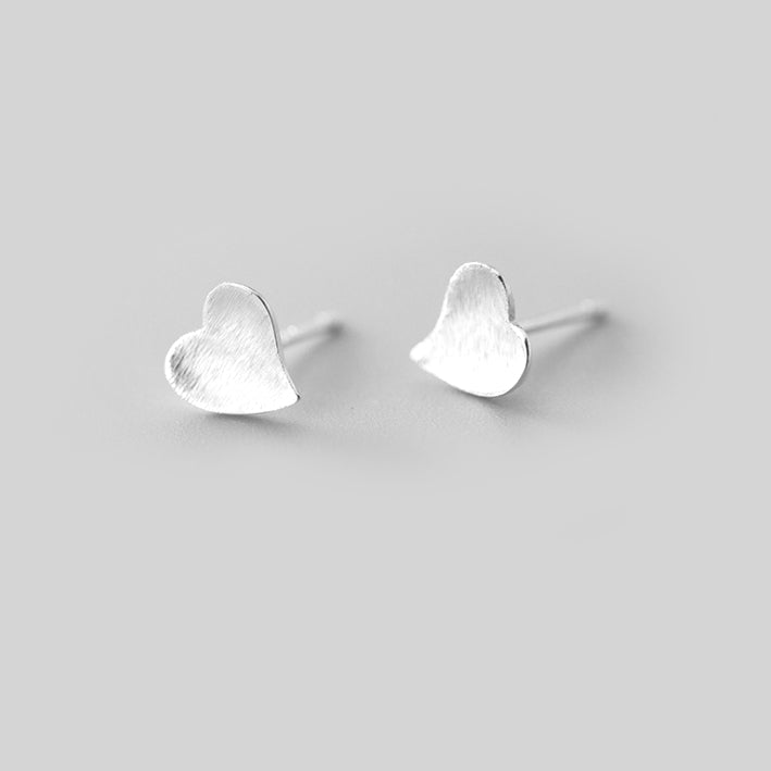 Curved Heart Earring in Sterling Silver - EAQ67S