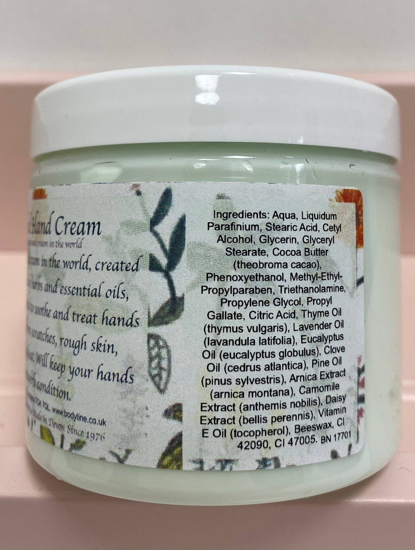 Herbal Hand Cream 200g: Suitable for all skin types - BL0220